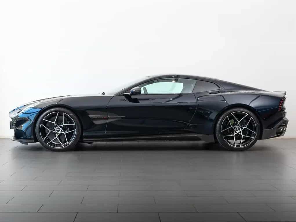 Aston Martin Vanquish , PPF 01/2025-photo-4