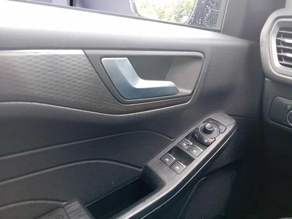 Ford Kuga 1.5 EcoBoost TITANIUM *LEDMatrix*WinterPk* 10/2024-photo-17