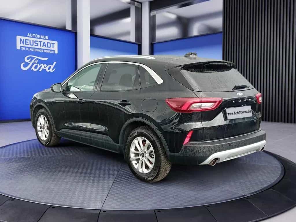 Ford Kuga 1.5 EcoBoost TITANIUM *LEDMatrix*WinterPk* 10/2024-photo-3