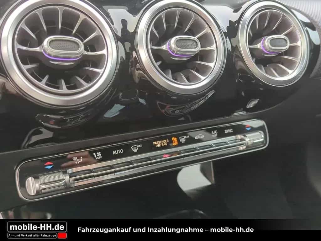 Mercedes-Benz CLA-Class 220 Shooting Brake *LED*AHK*PANO*KAMERA*AMG 02/2020-photo-17