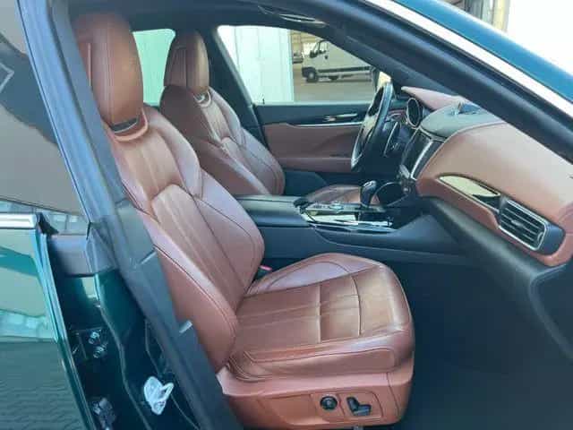Maserati Levante Diesel.3.0 V6.Navi.PDC.SHZ.Panorama 03/2017-photo-10