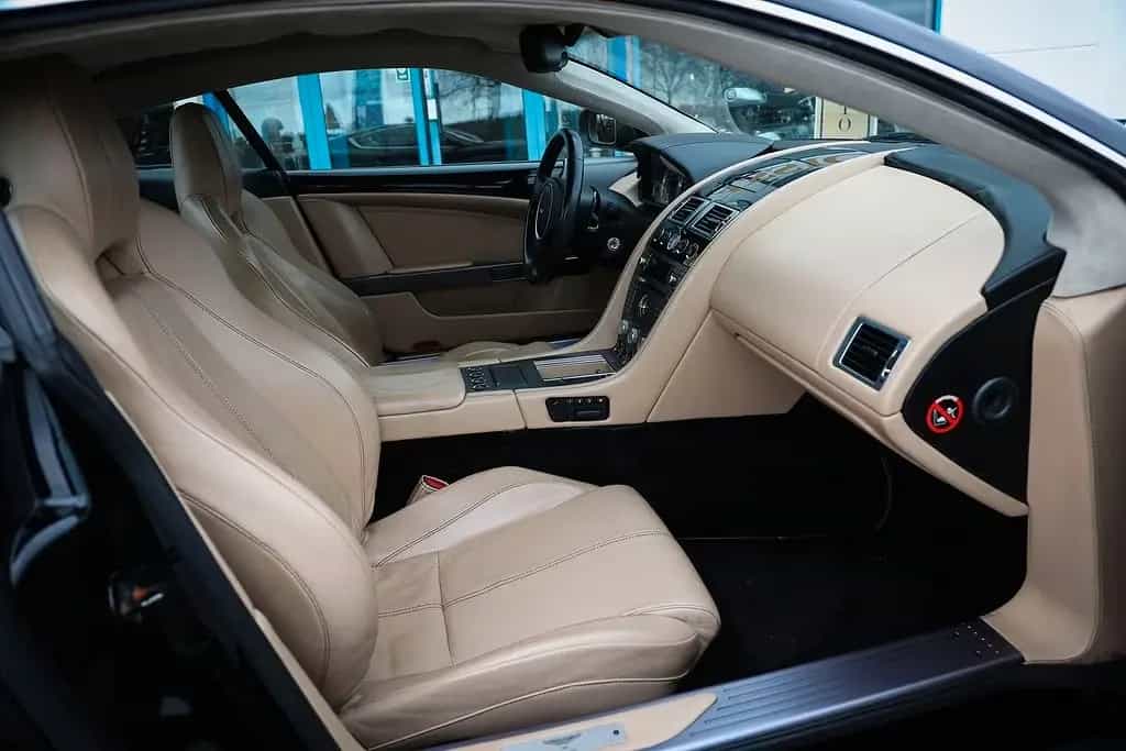 Aston Martin DB9 5.9 V12 Touchtronic 02/2008-photo-8