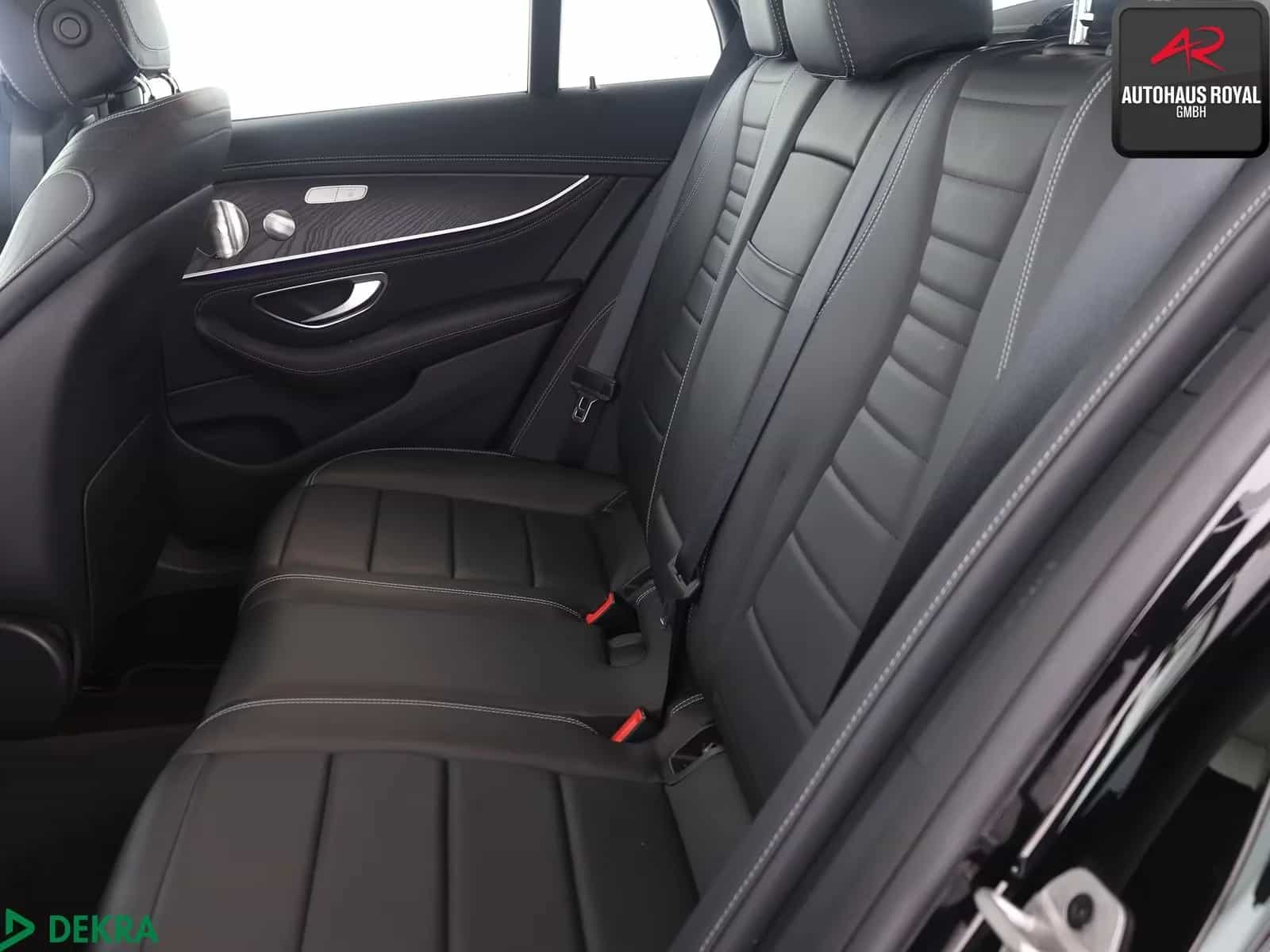 Mercedes-Benz E-Class 400 06/2021-photo-10