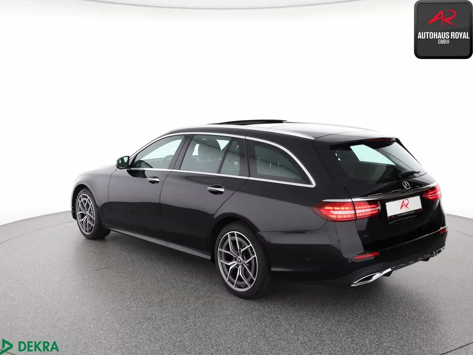 Mercedes-Benz E-Class 400 06/2021-photo-2