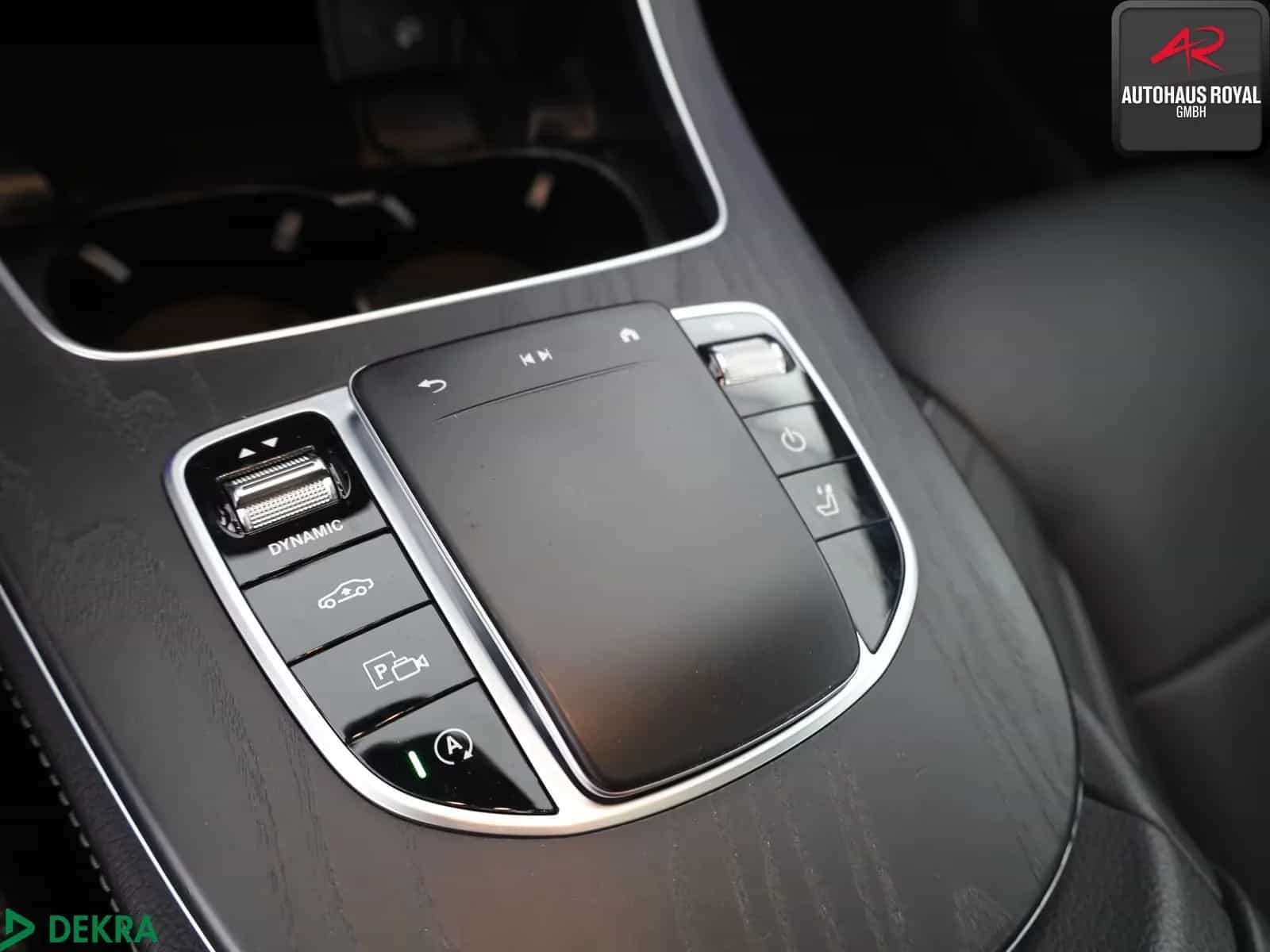 Mercedes-Benz E-Class 400 06/2021-photo-25
