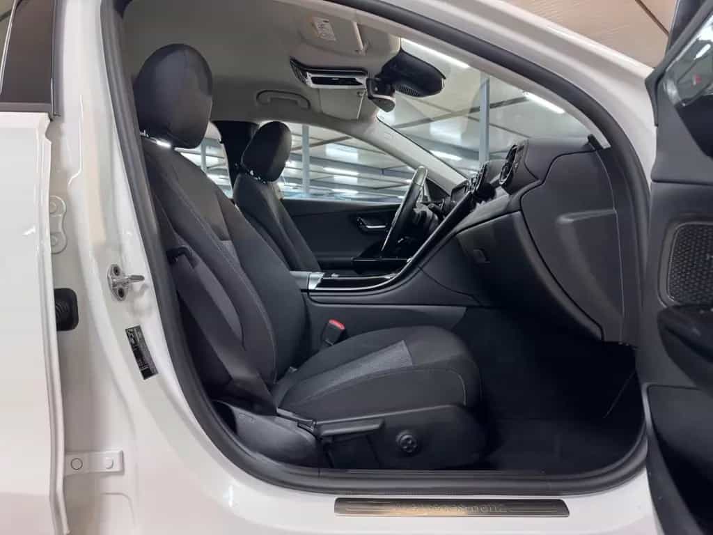 Mercedes-Benz C 220 d T SPORT*BUSINESS*MBUX*KAME*1.HAND 01/2022-photo-6