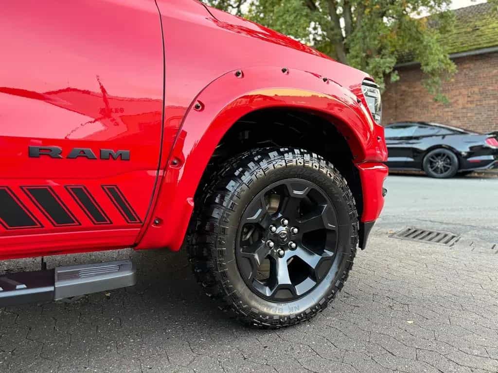 Dodge RAM V8*SPORT*LIFT*4X4*AHK*LED*OFFROAD*NAVI*GARANTIE 12/2022-photo-18