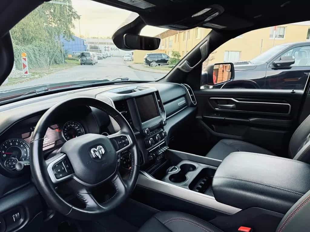 Dodge RAM V8*SPORT*LIFT*4X4*AHK*LED*OFFROAD*NAVI*GARANTIE 12/2022-photo-29
