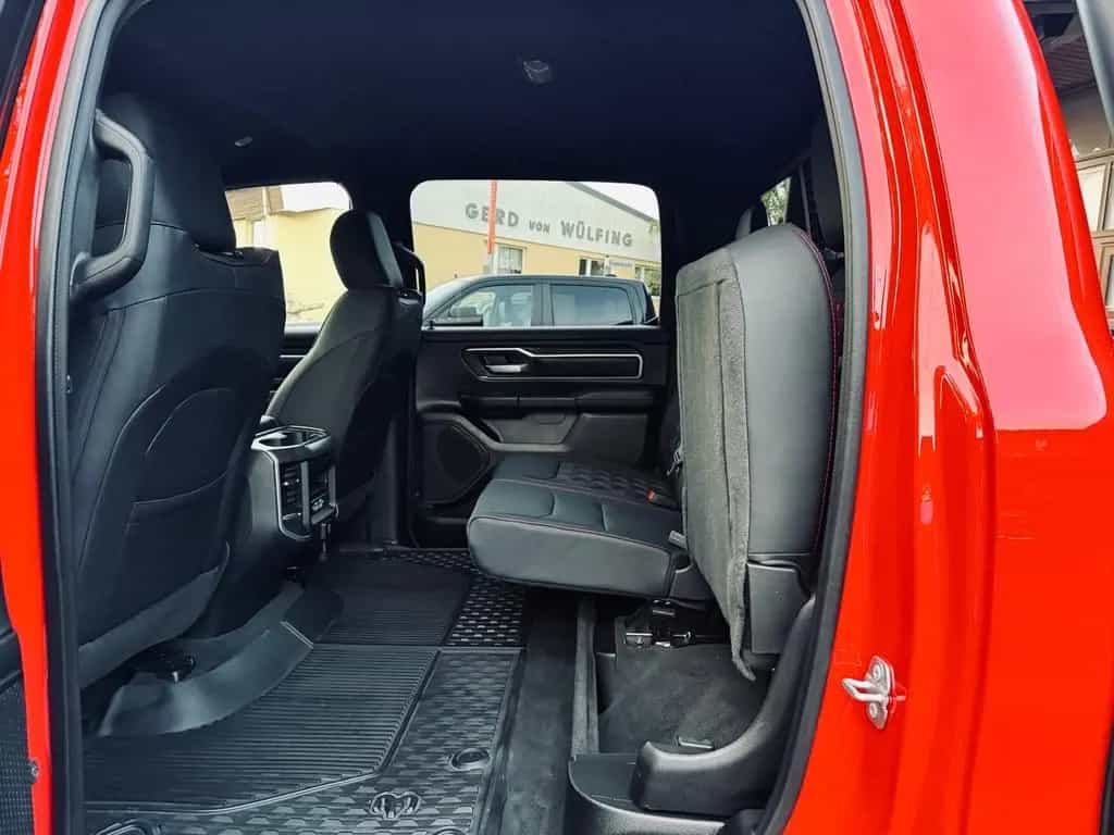 Dodge RAM V8*SPORT*LIFT*4X4*AHK*LED*OFFROAD*NAVI*GARANTIE 12/2022-photo-36