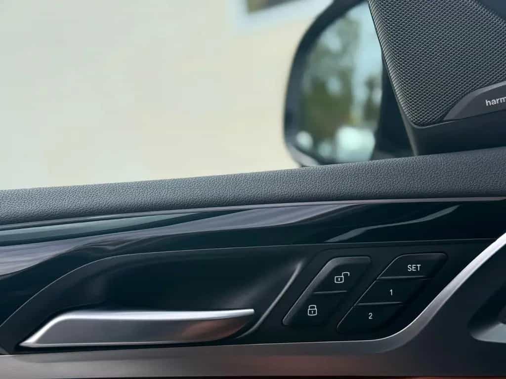 ALPINA XD4 xD LED ACC Pano H/K HUD 360° 22 LM AHK StHzg 11/2019-photo-26
