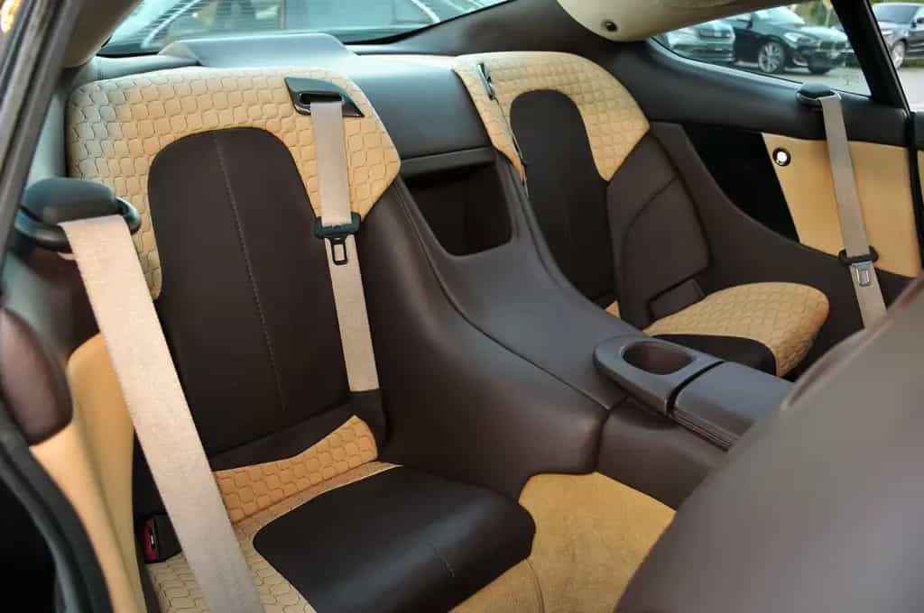 Aston Martin Vanquish 6.0 Carbon Bang & Olufsen Keramik 01/2014-photo-12