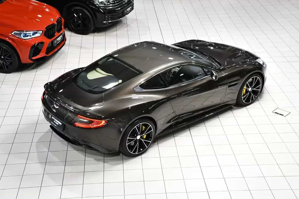 Aston Martin Vanquish 6.0 Carbon Bang & Olufsen Keramik 01/2014-photo-6