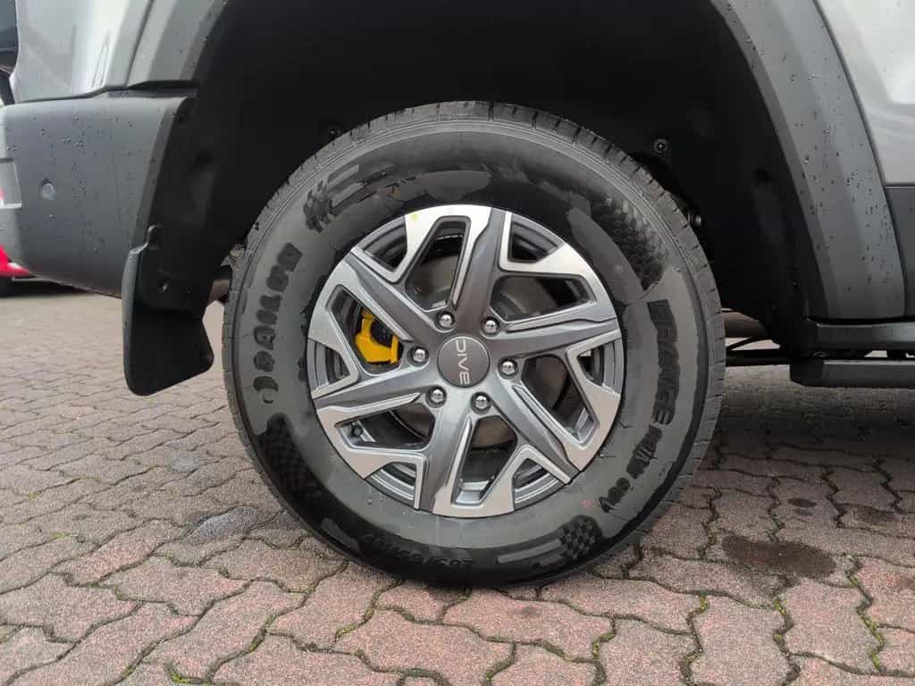 BAIC BJ40 +DAB+CARLINK+PANO+LED+LENKRAD & SHZ+SITZLÜFT null-photo-15