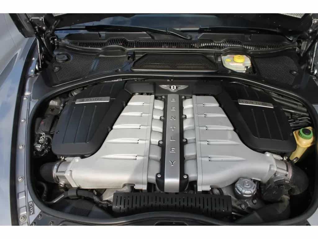 Bentley Continental Flying Spur 6.0 W12 Dach 4-Sitz Slft 01/2006-photo-14