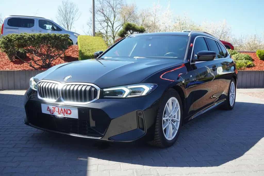 BMW 3 Series 330d M-Sport Touring Aut. LED ACC Navi 05/2023-photo-1