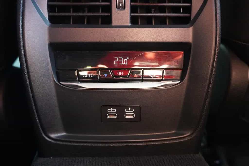 BMW 3 Series 330d M-Sport Touring Aut. LED ACC Navi 05/2023-photo-10