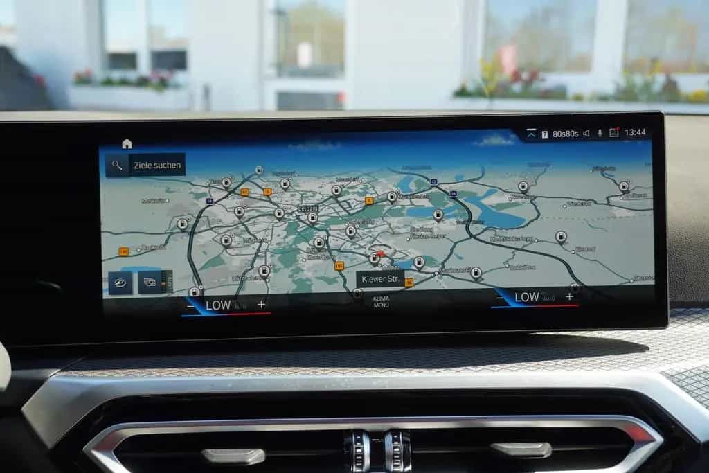 BMW 3 Series 330d M-Sport Touring Aut. LED ACC Navi 05/2023-photo-21