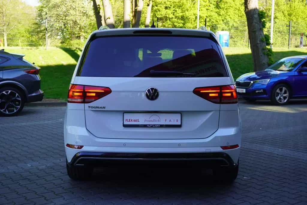 Volkswagen Touran 1.5 TSI R-Line DSG LED Navi ACC PDC 05/2021-photo-6