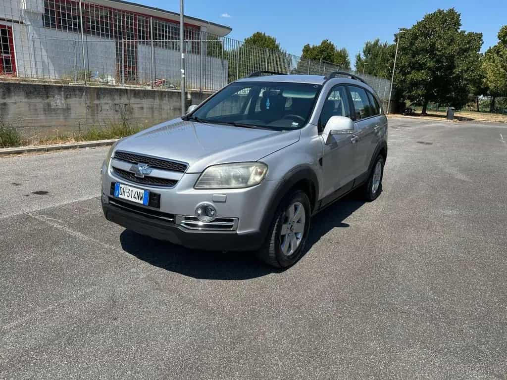 Chevrolet Captiva 2.0 VCDi LT 09/2008-photo-2