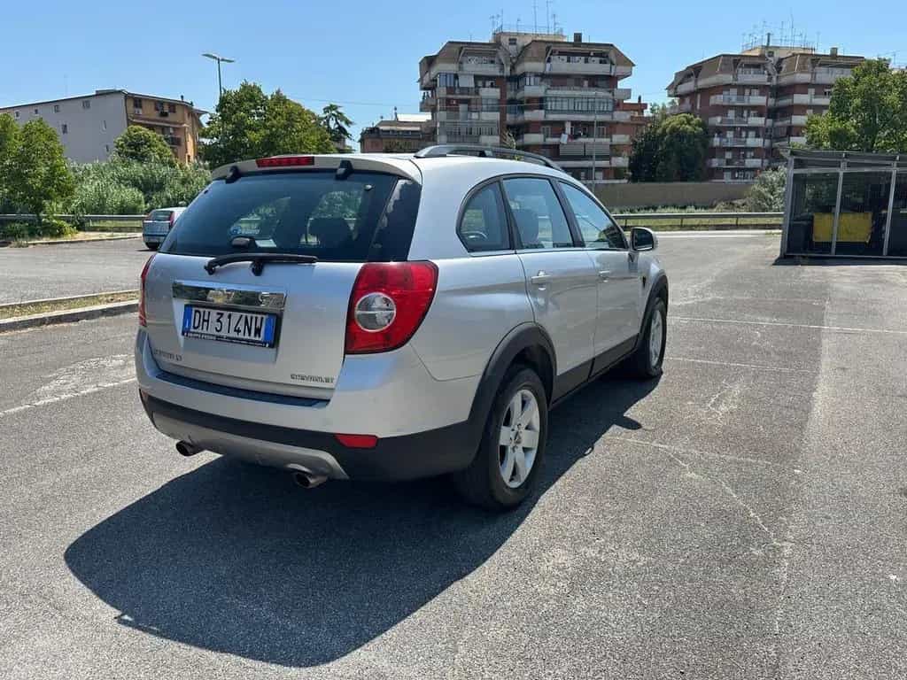 Chevrolet Captiva 2.0 VCDi LT 09/2008-photo-5