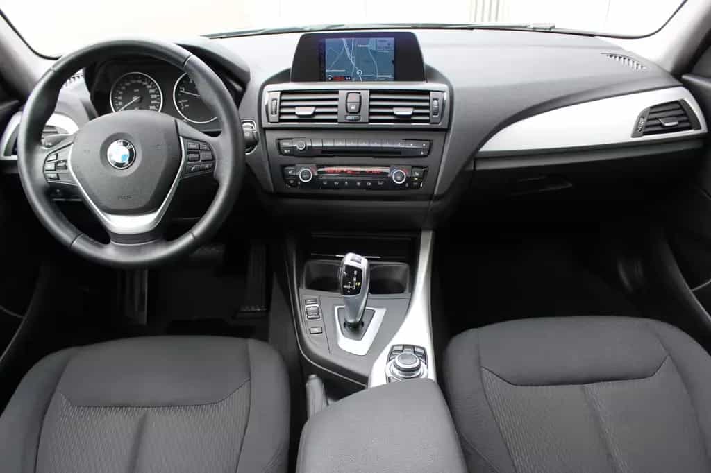 BMW 1 Series 118d Automatik+Navi+ESD+Klimaaut+PDC 11/2013-photo-12