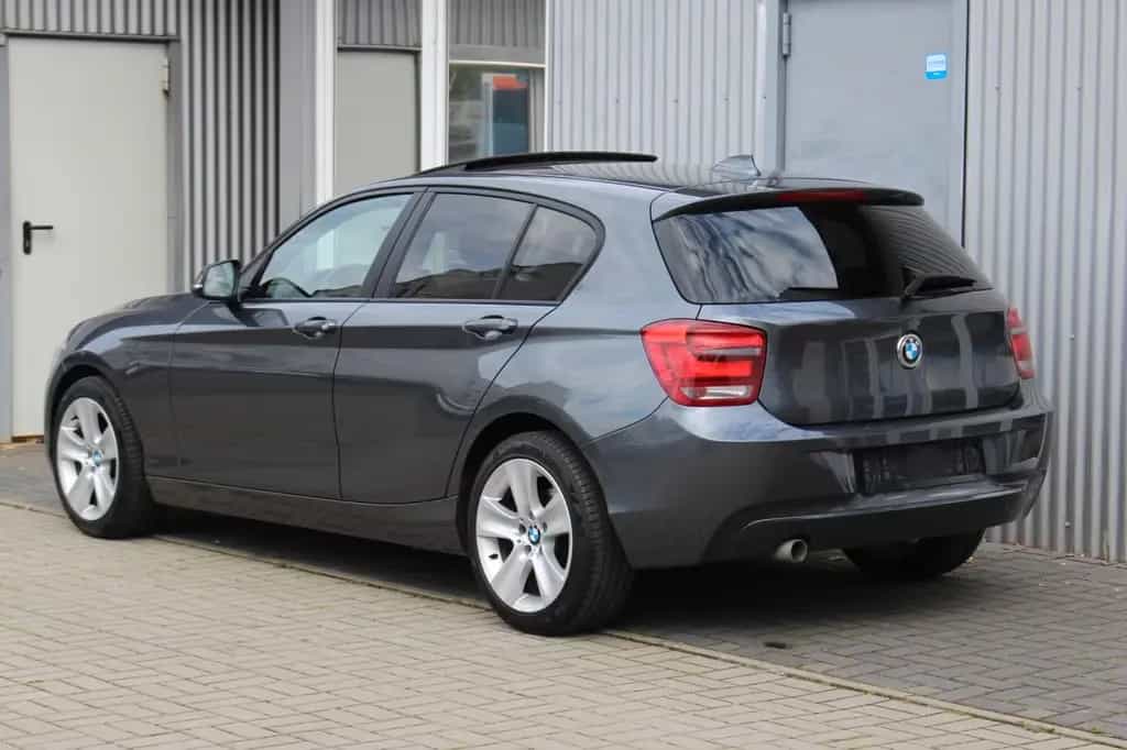 BMW 1 Series 118d Automatik+Navi+ESD+Klimaaut+PDC 11/2013-photo-3