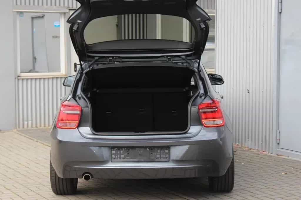 BMW 1 Series 118d Automatik+Navi+ESD+Klimaaut+PDC 11/2013-photo-8