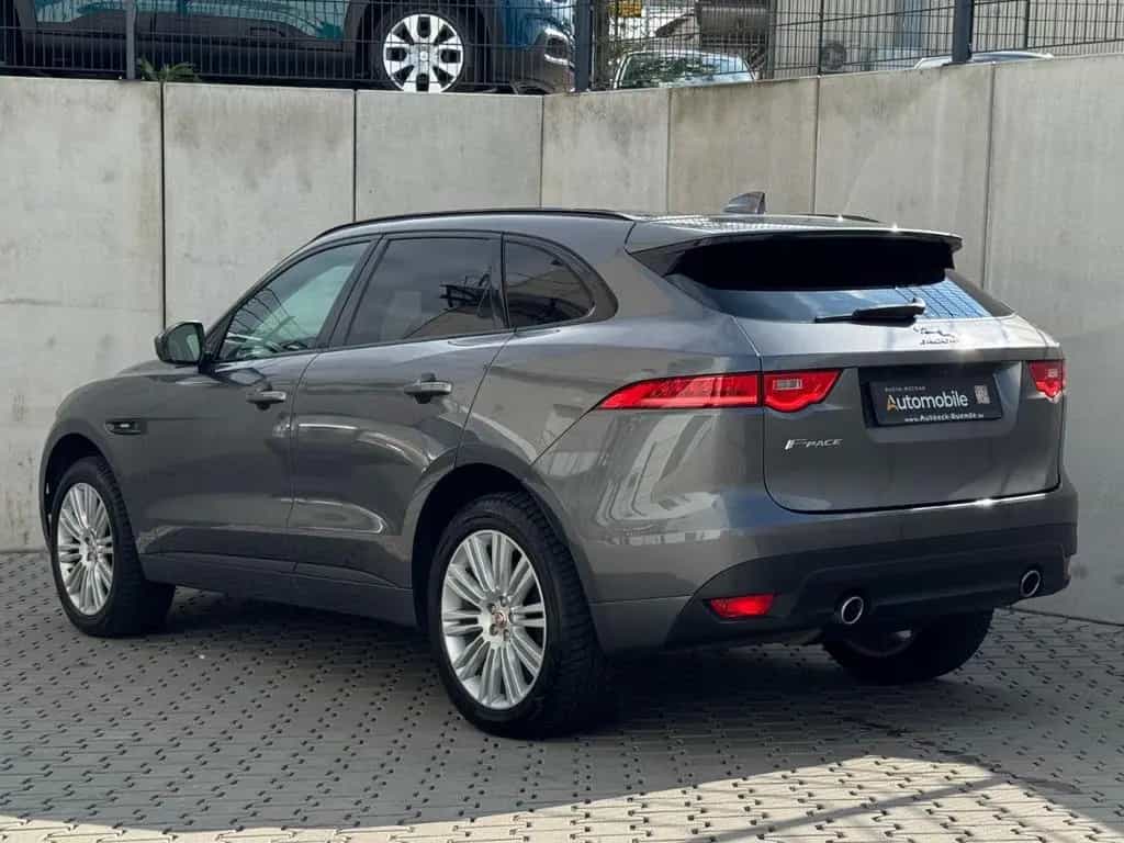 Jaguar F-Pace R-Sport/AWD/Leder/Kamera/Meridian 03/2018-photo-3