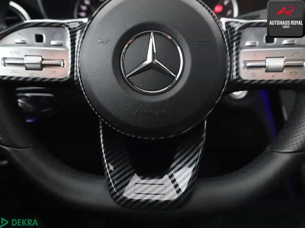 Mercedes-Benz C 300 4M T AMG MULTIBEAM,BURMESTER,KEYLESS,PANO 05/2020-photo-13