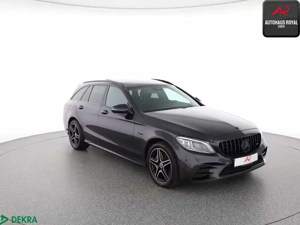 Mercedes-Benz C 300 4M T AMG MULTIBEAM,BURMESTER,KEYLESS,PANO 05/2020-photo-6