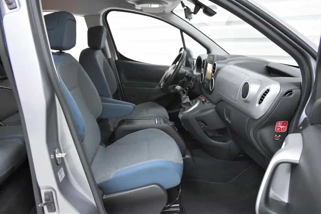 Citroën Berlingo Selection+Tempomat+Carplay+Kamera 11/2016-photo-10
