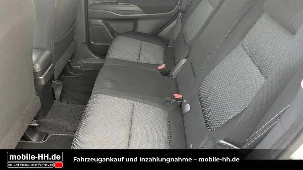 Mitsubishi Outlander Plus 4WD*360°KAMERA*BI-XENON* 08/2018-photo-10
