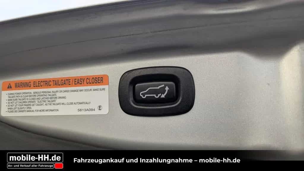 Mitsubishi Outlander Plus 4WD*360°KAMERA*BI-XENON* 08/2018-photo-21