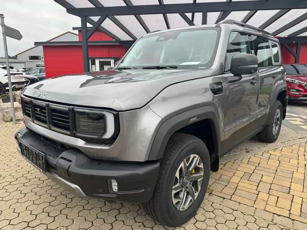 BAIC BJ40 2.0T 4WD 8 Gang AT Pano/Sitzhzg und Belüft. null-photo-0