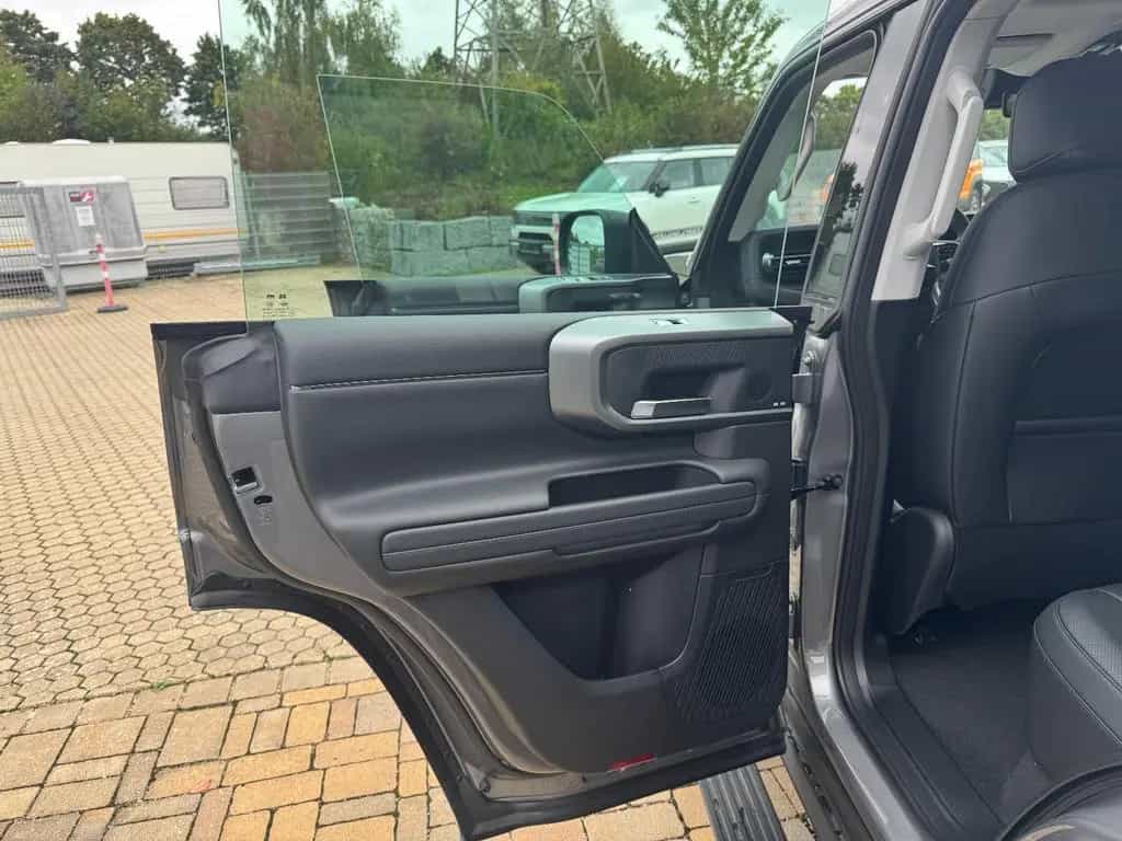 BAIC BJ40 2.0T 4WD 8 Gang AT Pano/Sitzhzg und Belüft. null-photo-16