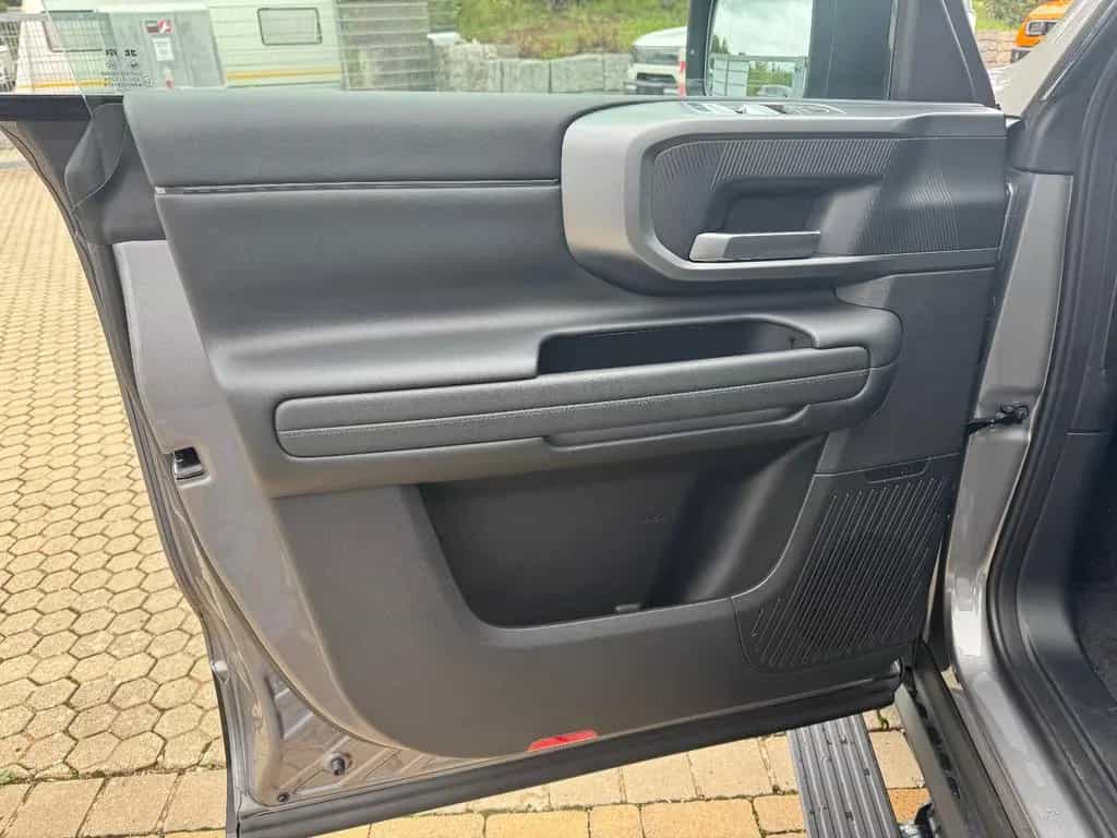 BAIC BJ40 2.0T 4WD 8 Gang AT Pano/Sitzhzg und Belüft. null-photo-8