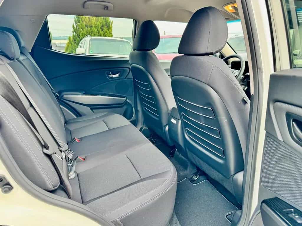 KGM Tivoli 1.5 T Autom* Nomad*VIRT*APP*KAM*NAVI*ALU* null-photo-9