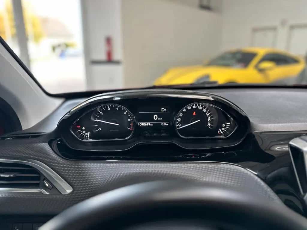 Peugeot 2008 Crossway PureTech 110 EAT6 Navi*PDC* 05/2019-photo-12