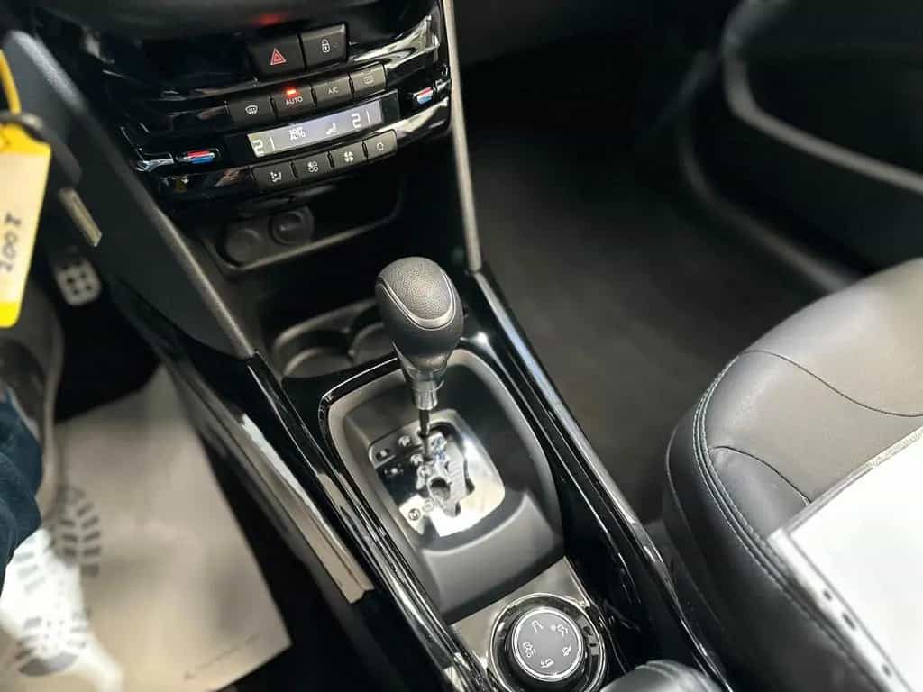 Peugeot 2008 Crossway PureTech 110 EAT6 Navi*PDC* 05/2019-photo-19