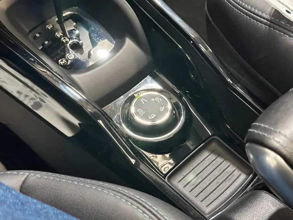 Peugeot 2008 Crossway PureTech 110 EAT6 Navi*PDC* 05/2019-photo-20