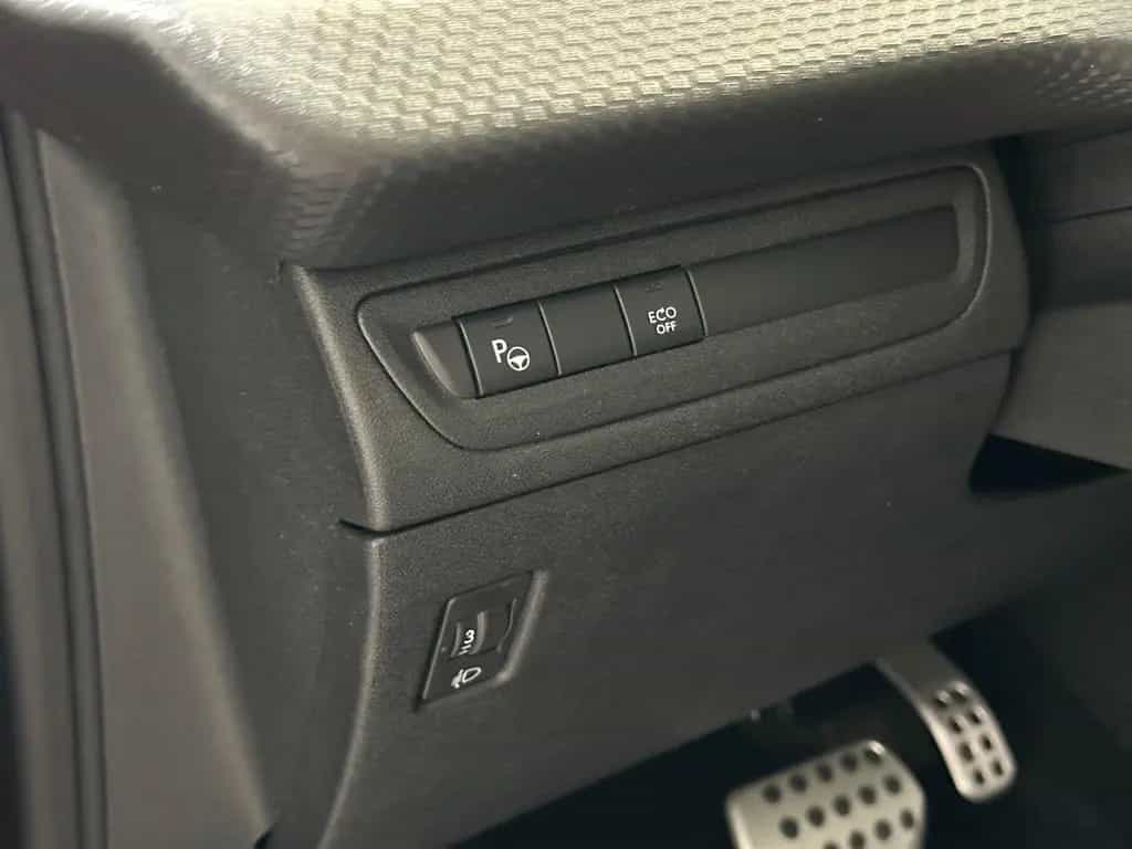 Peugeot 2008 Crossway PureTech 110 EAT6 Navi*PDC* 05/2019-photo-9