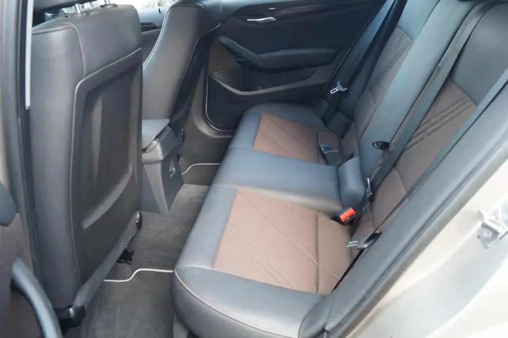 BMW X1 20 i sDrive*T.-Leder*Klimaaut.*PDC*SHZ*MFL* 07/2013-photo-10