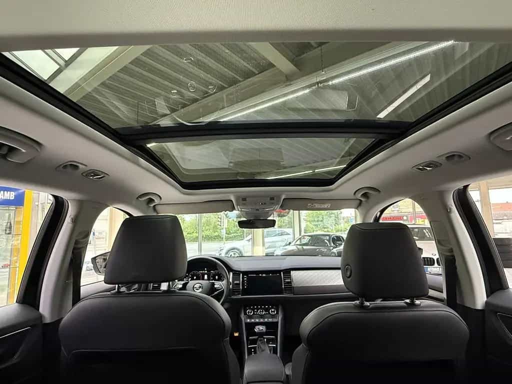 Skoda Kodiaq 1.5 TSI ACT DSG Virtual Navi Pano ACC 03/2022-photo-26