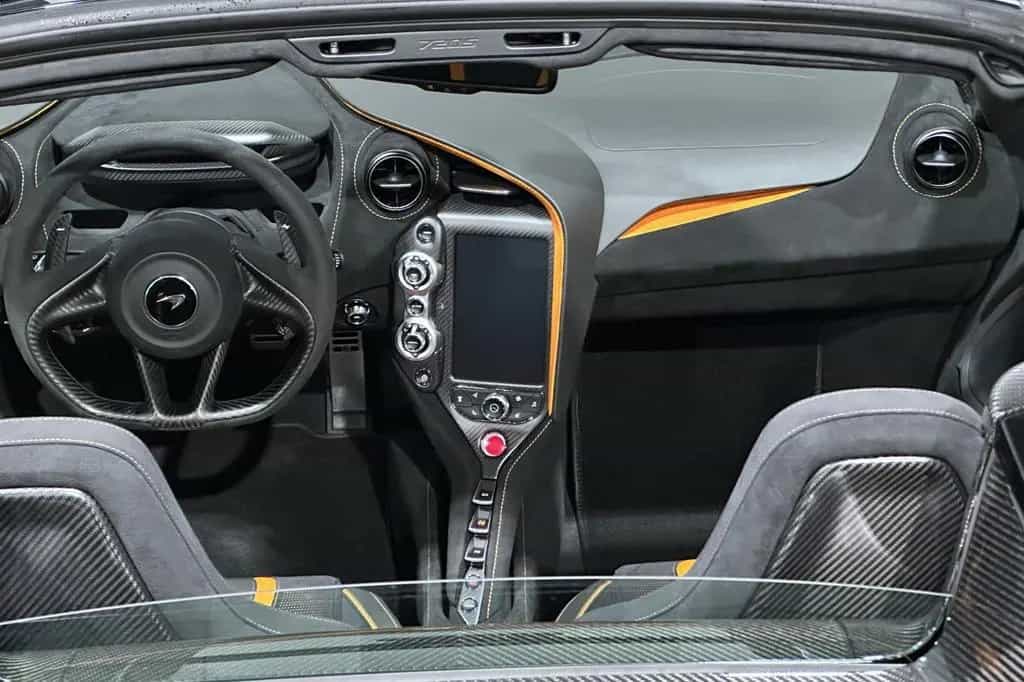 McLaren 720S Spider | NP 436 k€ | MSO Carbon 1,2,3 & 4 06/2020-photo-18