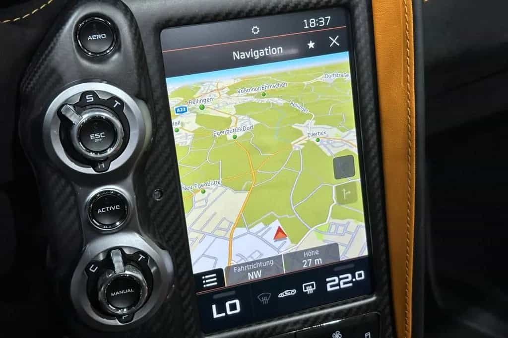 McLaren 720S Spider | NP 436 k€ | MSO Carbon 1,2,3 & 4 06/2020-photo-22