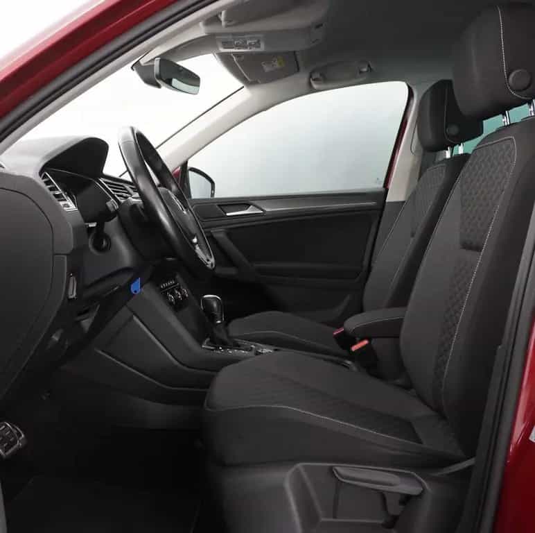 Volkswagen Tiguan 4Motion Ruby red! Active Info-Display! 04/2019-photo-12