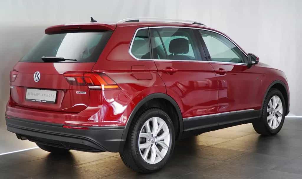 Volkswagen Tiguan 4Motion Ruby red! Active Info-Display! 04/2019-photo-7