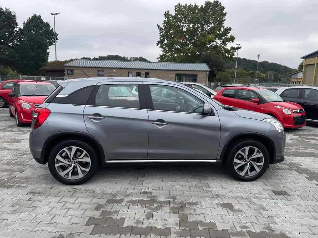 Citroën C4 Aircross 1,6 e-HDi Tendance 4WD / Navi /AHK 02/2016-photo-10