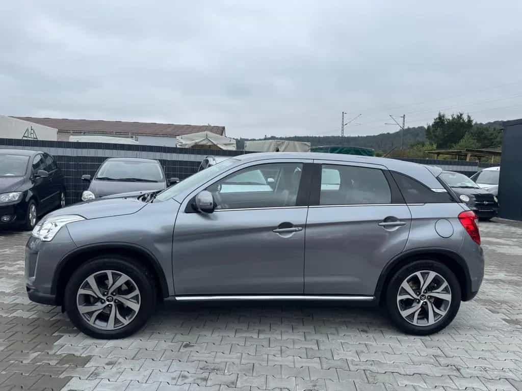 Citroën C4 Aircross 1,6 e-HDi Tendance 4WD / Navi /AHK 02/2016-photo-11
