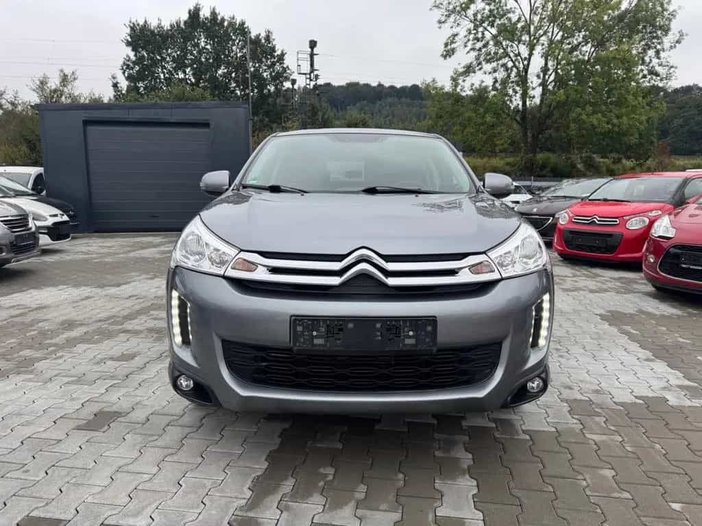 Citroën C4 Aircross 1,6 e-HDi Tendance 4WD / Navi /AHK 02/2016-photo-9